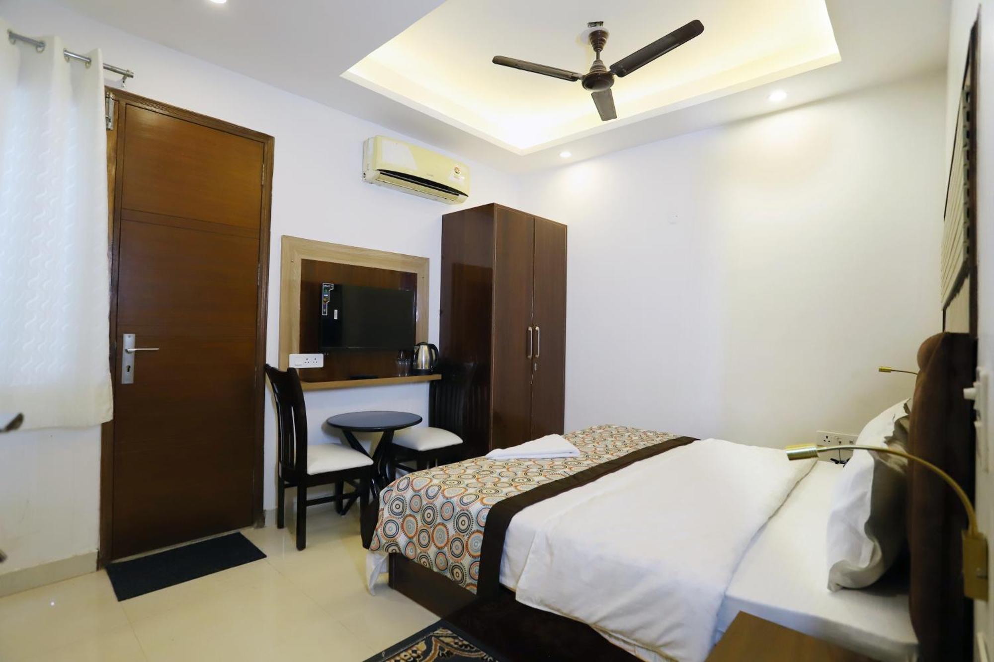 Vrindavan Guest House New Delhi Extérieur photo