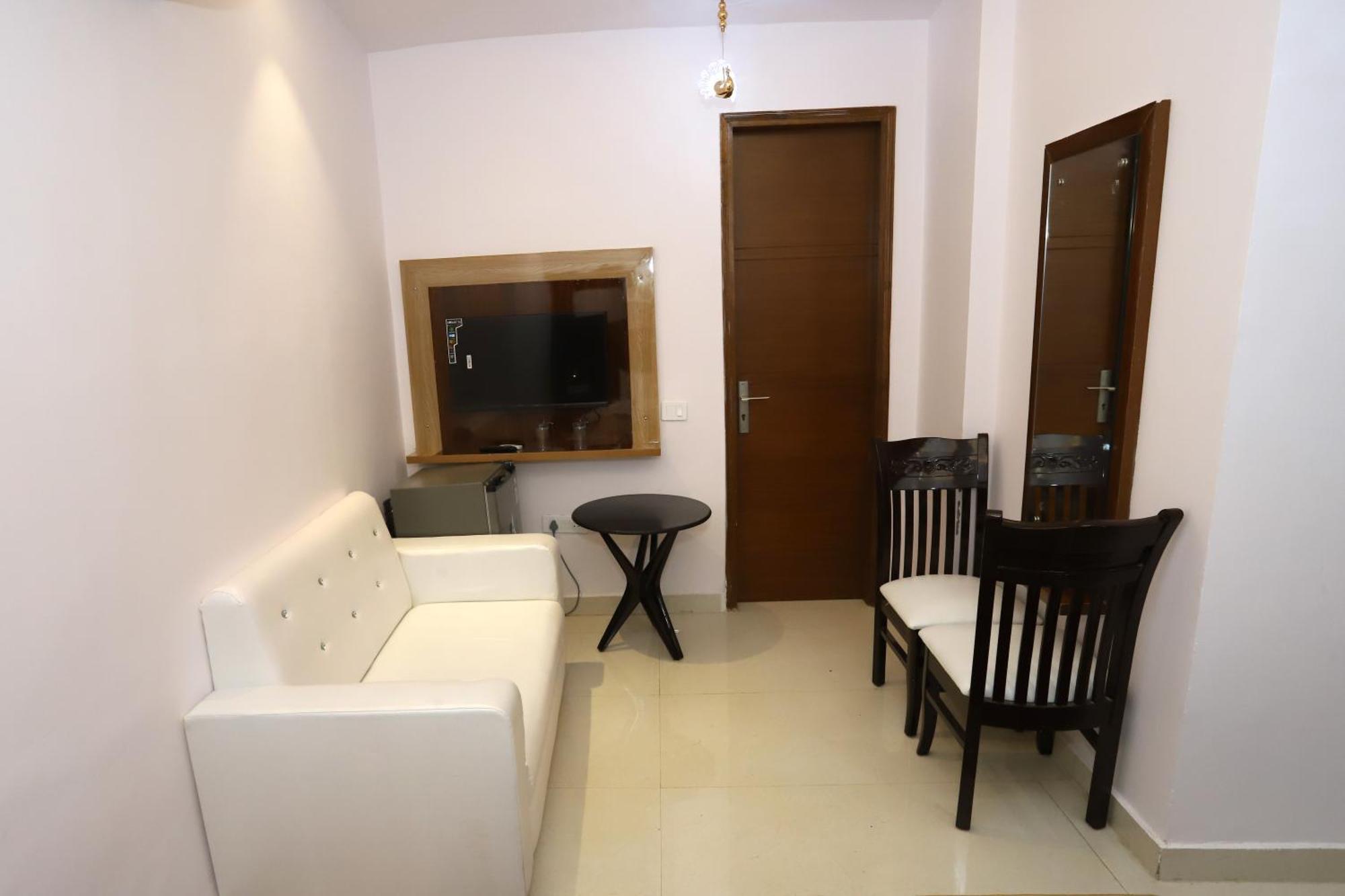 Vrindavan Guest House New Delhi Extérieur photo